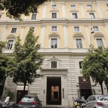 Beautiful Next To Piazza Di Spagna